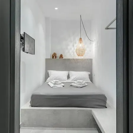 Syrose Apartment *