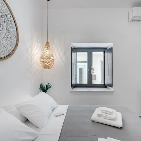 Syrose Apartment