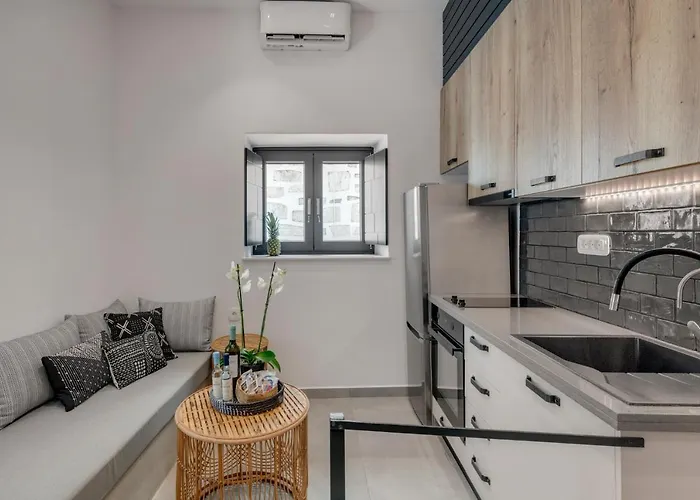 アパート Syrose エルムポリ